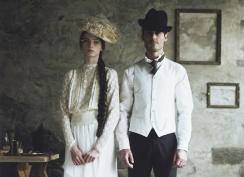 e5908de7a7b0e69caae8a8ade5ae9a-1